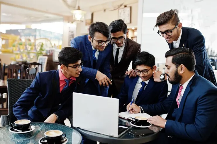Diploma students studying in Australia